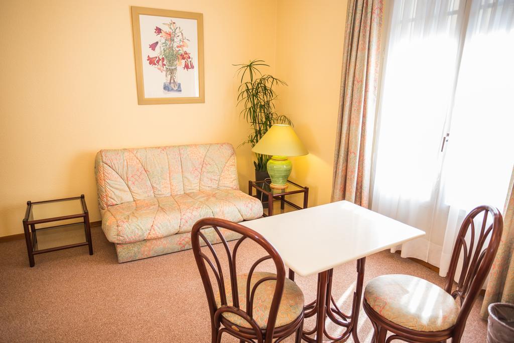 Hotel Residence Cite-Verdaine Женева Номер фото